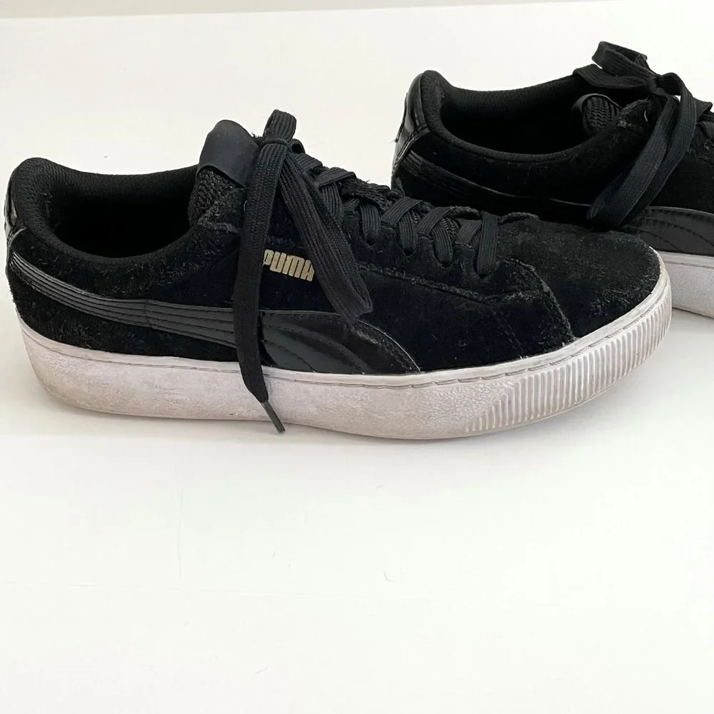 Puma Black Suede Vikky White Platform Low Top Sporty Comfort Leather Sneakers 8 - Picture 11 of 13